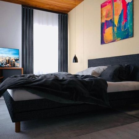 Hotel Boutique Taverne Zum Kreuz فينترتور المظهر الخارجي الصورة